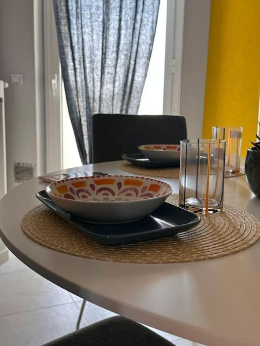 Faro Sul Mare Luxury Apartment - Zona Fiera Бари Экстерьер фото