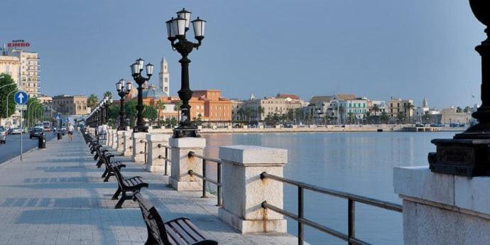 Faro Sul Mare Luxury Apartment - Zona Fiera Бари Экстерьер фото