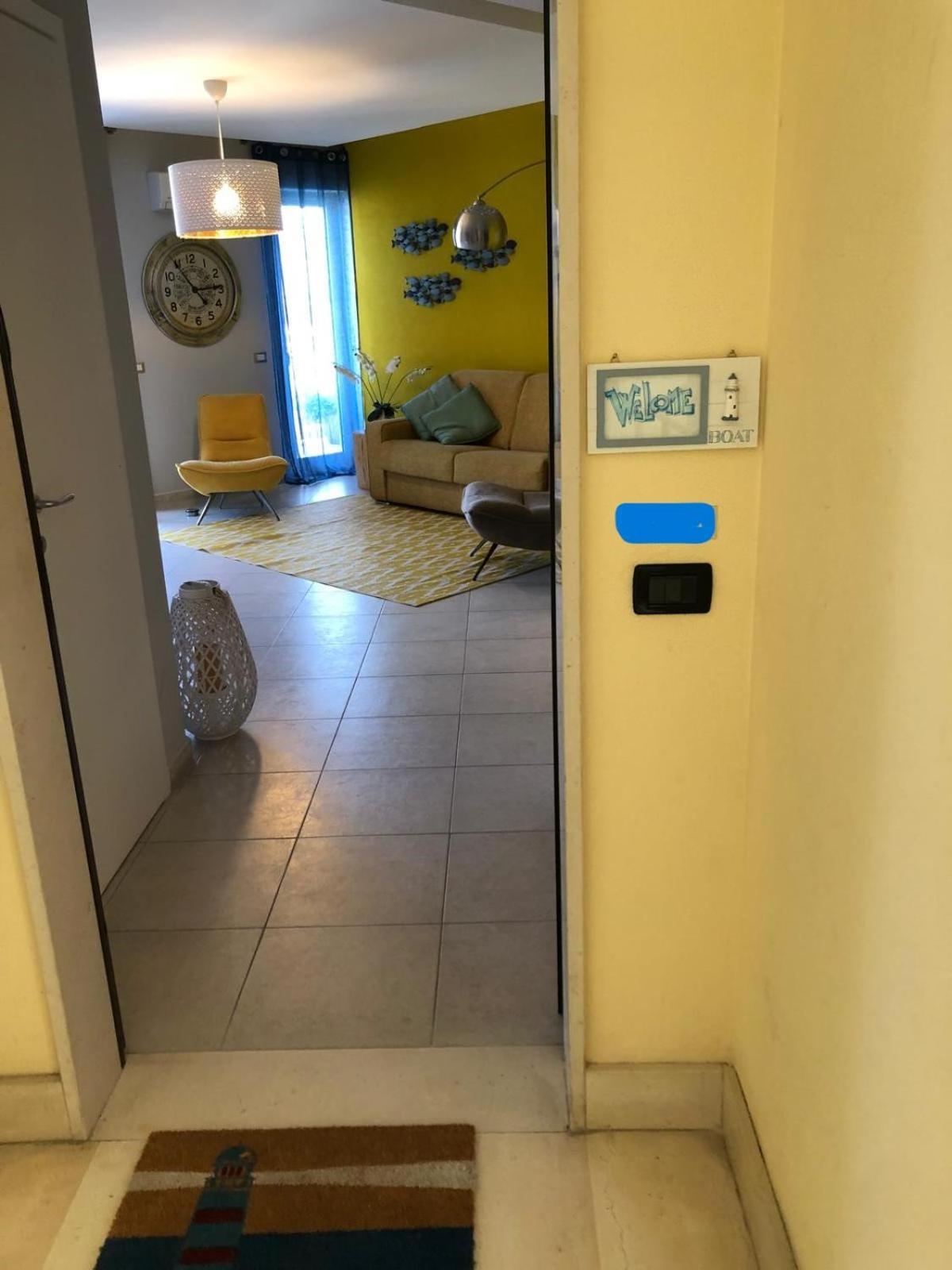 Faro Sul Mare Luxury Apartment - Zona Fiera Бари Экстерьер фото
